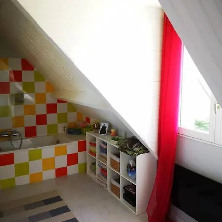 Maison Proche Plages Du Debarquement 펜션